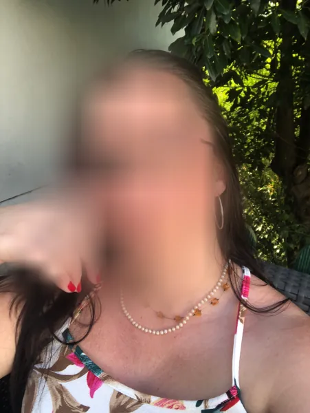 Selin, 39